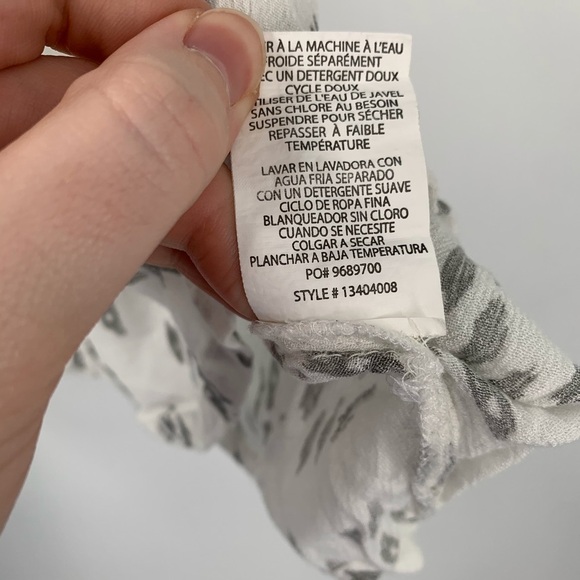 O'NEILL Dreamin Tank Flowy Patterned White Summer - Picture 6 of 8